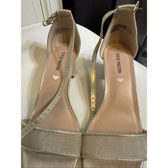Steve Madden Women's Jcarrson Ankle Strap Block Heel Sandals Gold Mesh Size 7M - Picture 1 of 9